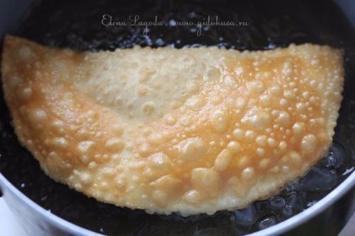 Домашние чебуреки?   Ингредиенты: 01