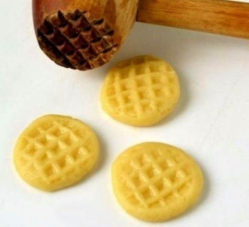 Посмотрите какой классный и очень простой рецепт печенья на сковороде. 02