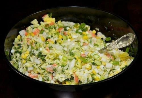 Салат из крабовых палочек с пекинской капустой. 05 Салат из крабовых палочек с пекинской капустой. 05