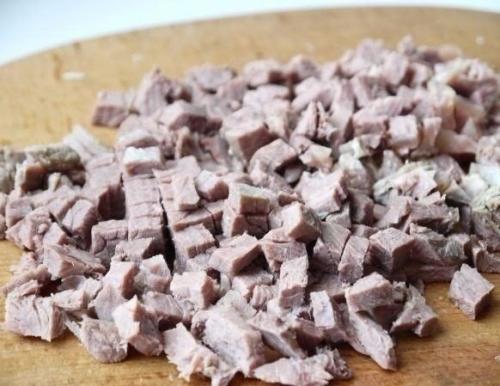 Салат из говядины с овощами. 02