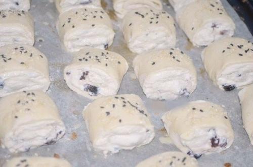 Слоенки с творожной начинкой. 04