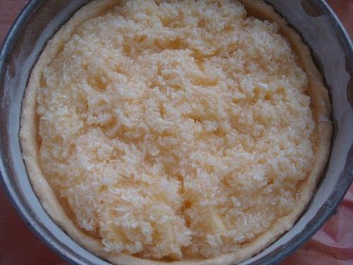 Творожный пирог с яблоками и кокосовой карамелью. 06