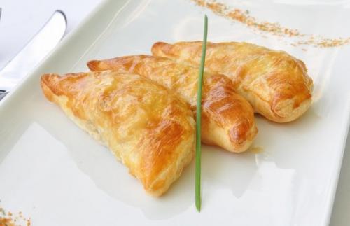 Эмпанадас - аргентинские пельмени.