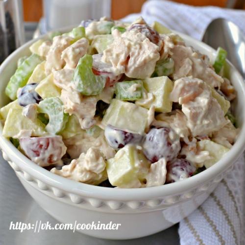 Салат Любимый.  Ингредиенты: