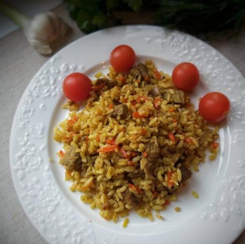 Плов с мясом индейки.