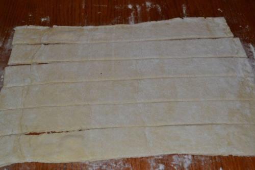 Сырные улитки.  Для приготовления сырных улиточек нам понадобится: 01