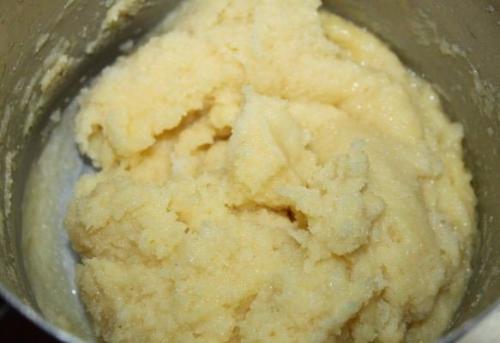 Манники жареные.   Ингредиенты: 06