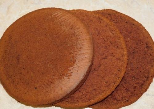 Бисквит в кастрюле.  Ингредиенты: