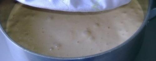 Высокий, нежный бисквит для торта (без духовки). 06