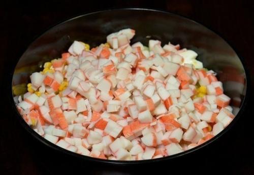 Салат из крабовых палочек с пекинской капустой! 06