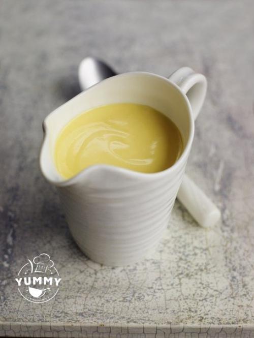 Курица в горчичном соусе с грибами.