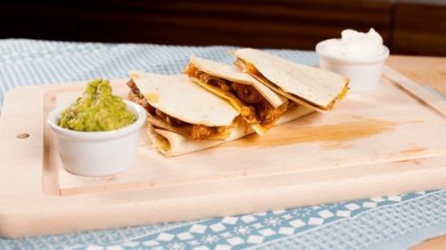 Кесадилья с курицей и сыром. 01