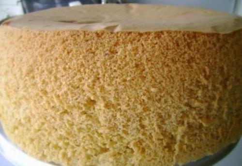 Высокий, нежный бисквит для торта (без духовки). 07