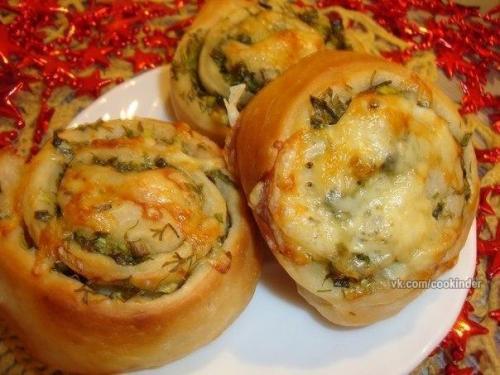 Луково - чесночные завитушки.