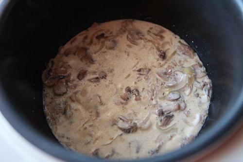 Бефстроганов.   Ингредиенты:  На 4-6 порций. 07