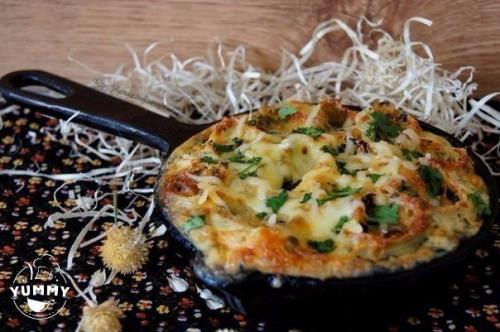 Паста с грибами и брынзой.