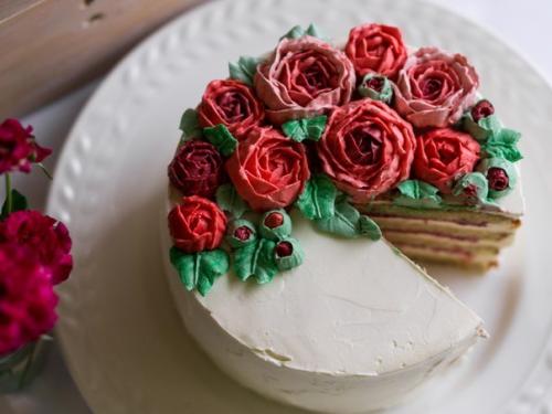 Миндальный торт с клубникой. 08