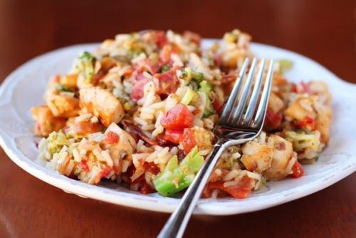 Рис с брокколи и курицей.