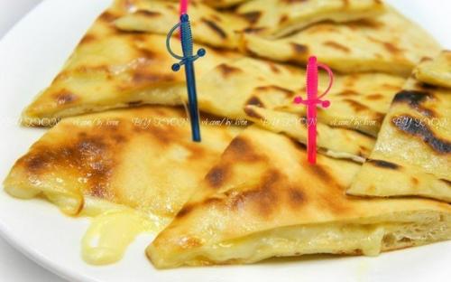 Хачапури по-имеретински.   Ингредиенты (на 6 порций: