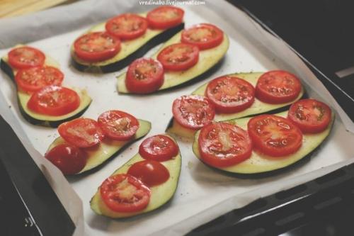 Баклажаны под помидорами с сыром. 04