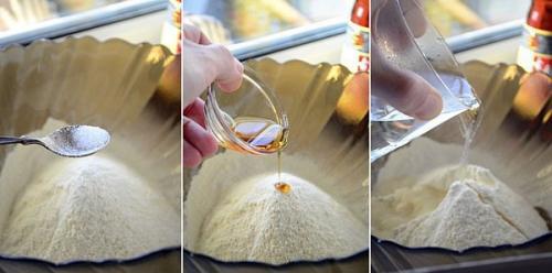 Пучок зеленого лука, мука и вода - простейшие продукты. 01