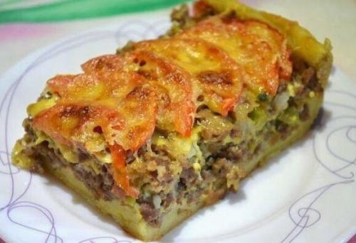Открытый мясной пирог.