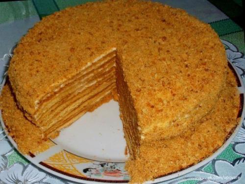 Топ - 6 рецептов медовика.