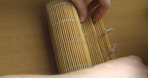 Ролл филадельфия.  Ингредиенты: 07