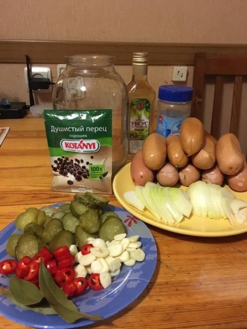 Чешская закуска под пенное - утопенцы. 01