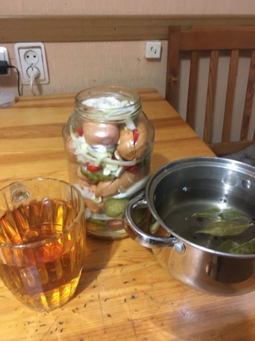 Чешская закуска под пенное - утопенцы. 03