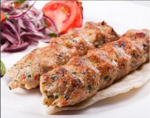 Сочный люля-кебаб из курицы.

