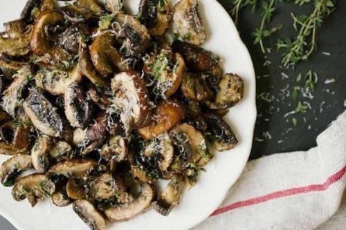 Запеченные грибы с лимоном и сыром. Запеченные грибы с лимоном и сыром.