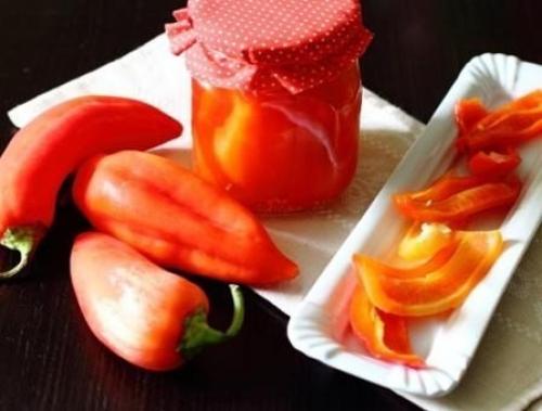 Маринованный сладкий перец.