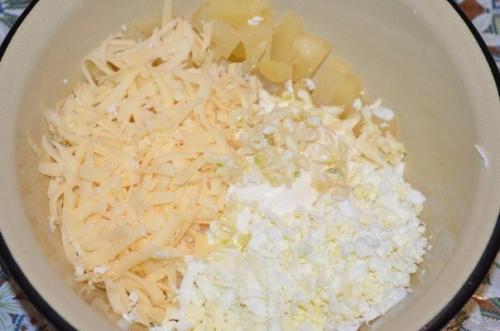 Салат с ананасами, сыром и чесноком. 03 Салат с ананасами, сыром и чесноком. 03