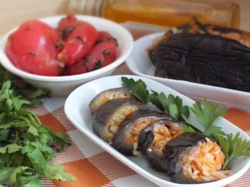 Квашеные баклажаны с капустой.