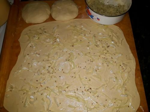 Фатир с луком.