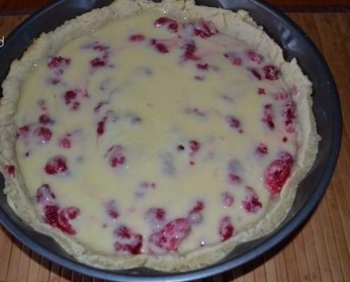 Цветаевский пирог с малиновой начинкой. 05