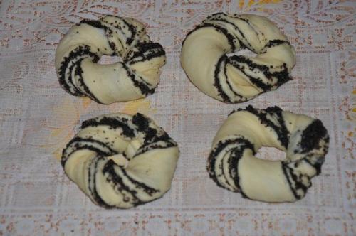 Булочки с маком. 05
