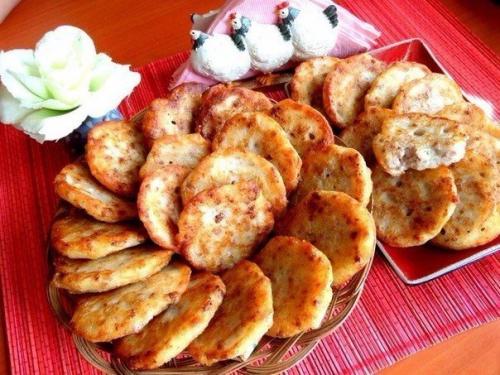 Печеные кабачки с брынзой и розмарином.

