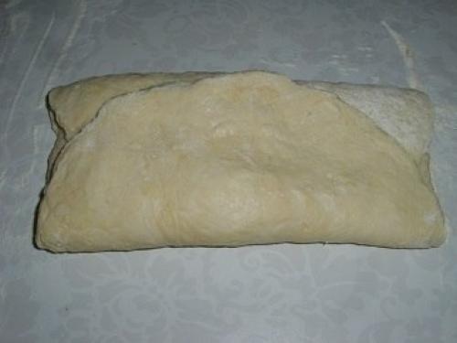 Тесто на кефире без дрожжей. Тесто на кефире для пирожков, без дрожжей.