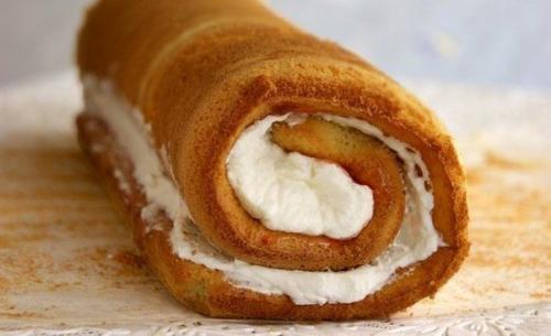 Рулет или рецепт вкусного бисквита безумно. 06