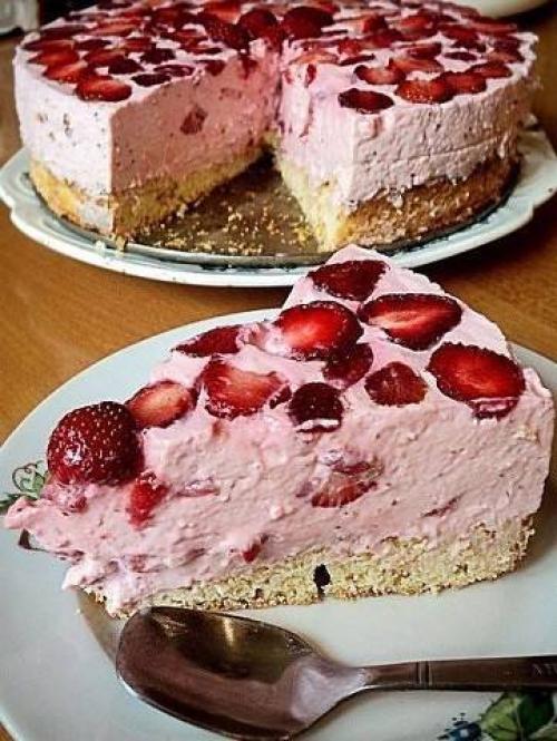 10 рецептов клубничных тортиков и пирогов? 09