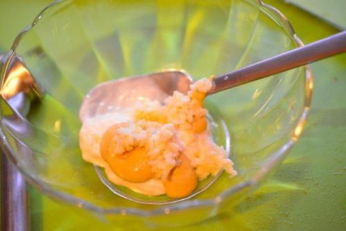 Свиные рулетики с сыром и чесноком. 03