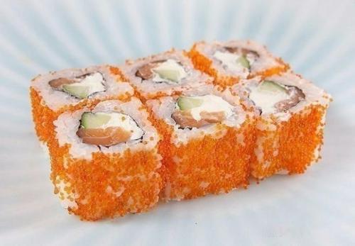 Роллы Калифорния - любимая вкуснятина девушек!
