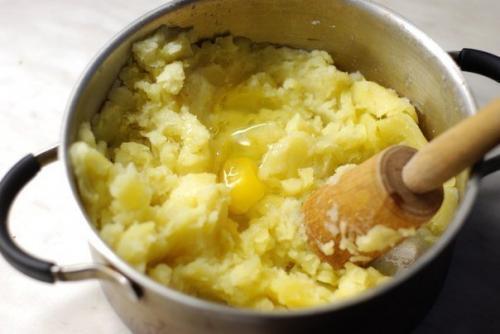Картофельные котлетки с курицей. 02