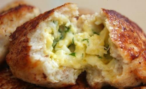 Котлеты с очень вкусной начинкой? Котлеты с очень вкусной начинкой?