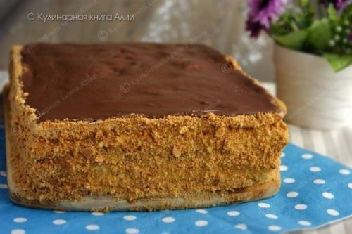 Медовое пирожное с начинкой. 05