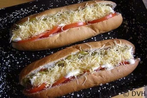 Хот-дог по домашнему.

