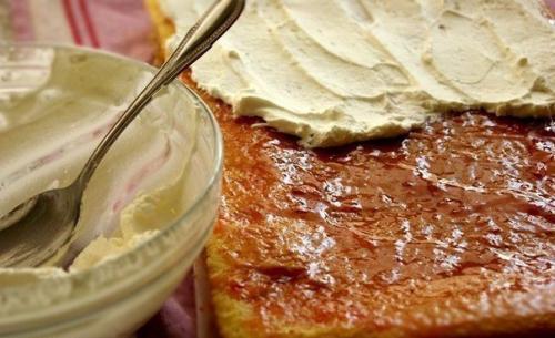 Рулет или рецепт вкусного бисквита безумно. 05