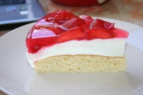 10 рецептов клубничных тортиков и пирогов? 07